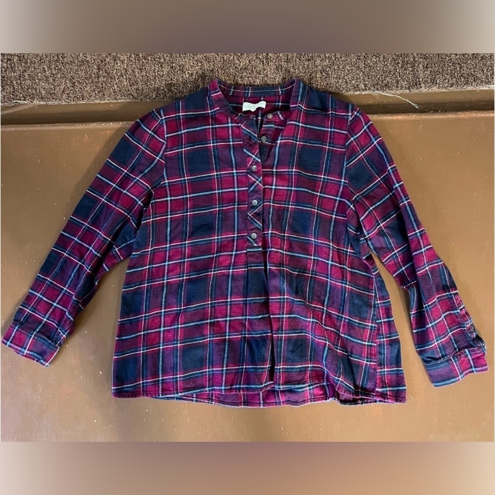 Lucky Brand Red and Black Plaid Shirt - Women’s Medium